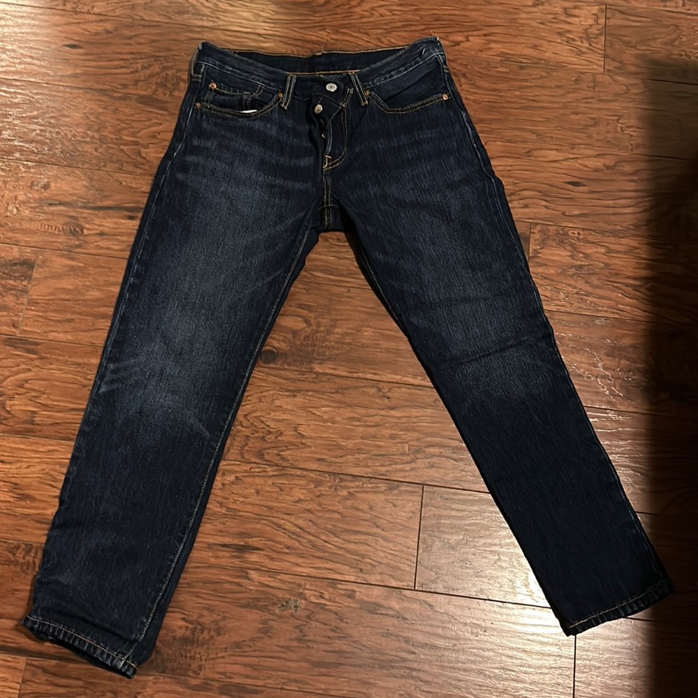 Levis 501 barely worn jeans